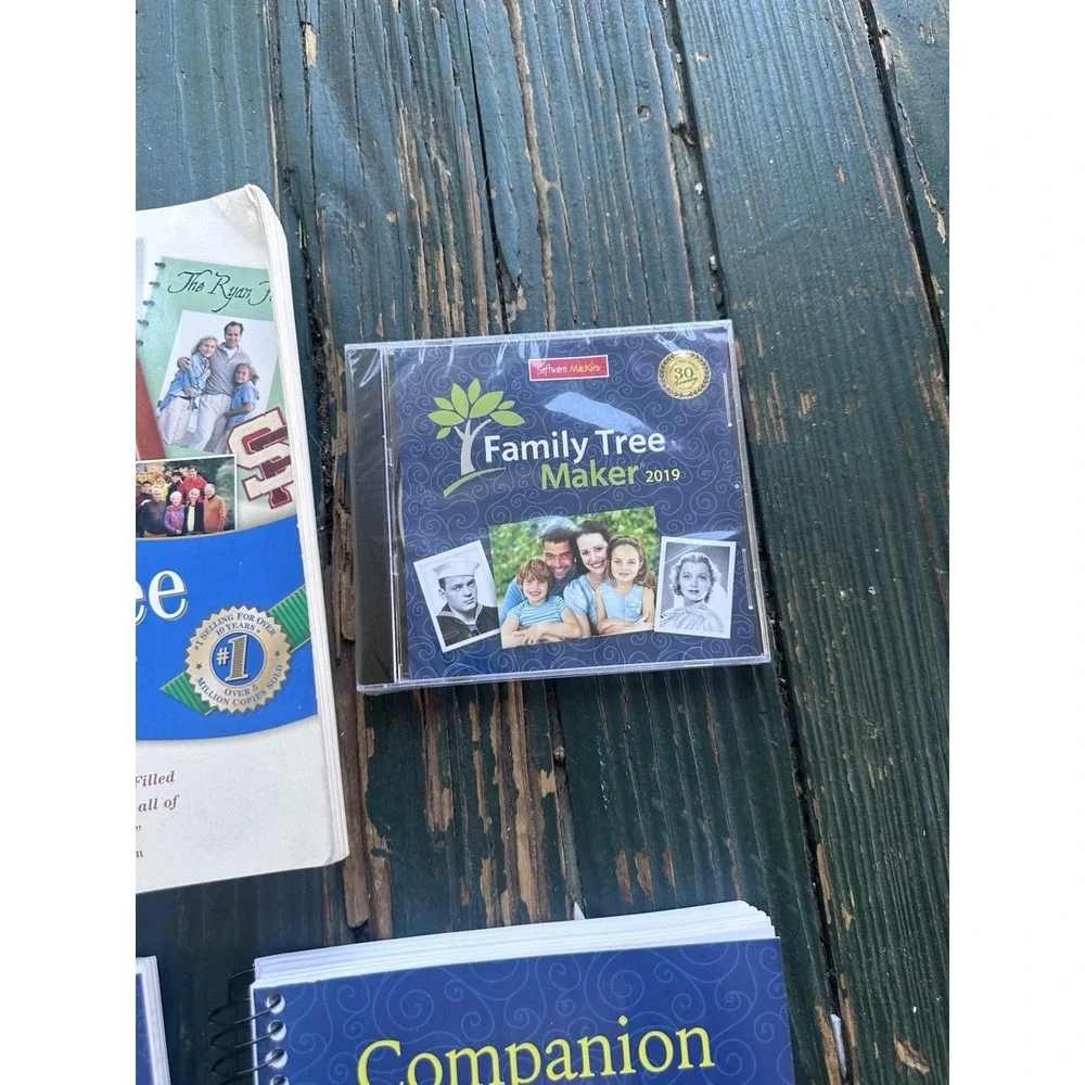 THE OFFICIAL GUIDE TO‎ FAMILY TREE MAKER VERSION 11 By Rhonda R. Mcclure Lot